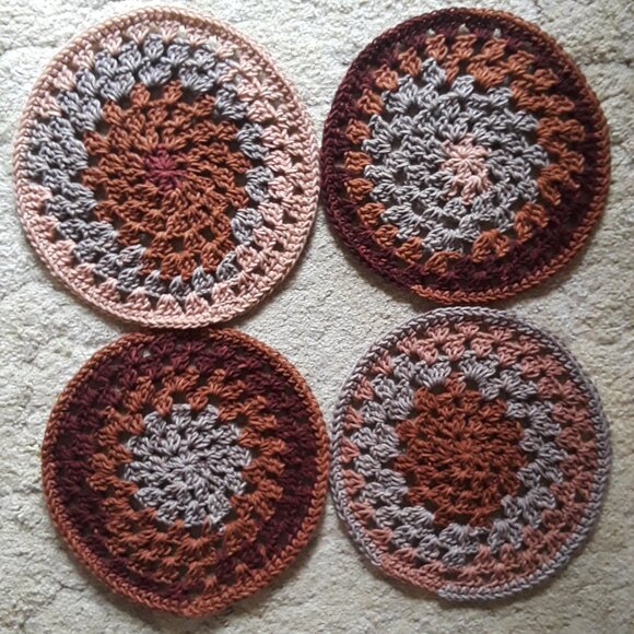 Crochet Granny Square Placemats ~ set of 4 - Picture 1 of 6